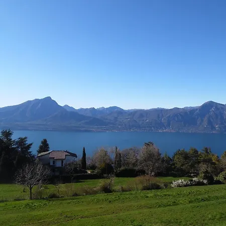 Le Bottesele בית חווה