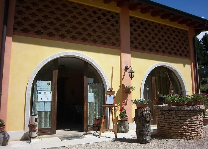 Le Bottesele Çiftlik konaklama San Zeno di Montagna